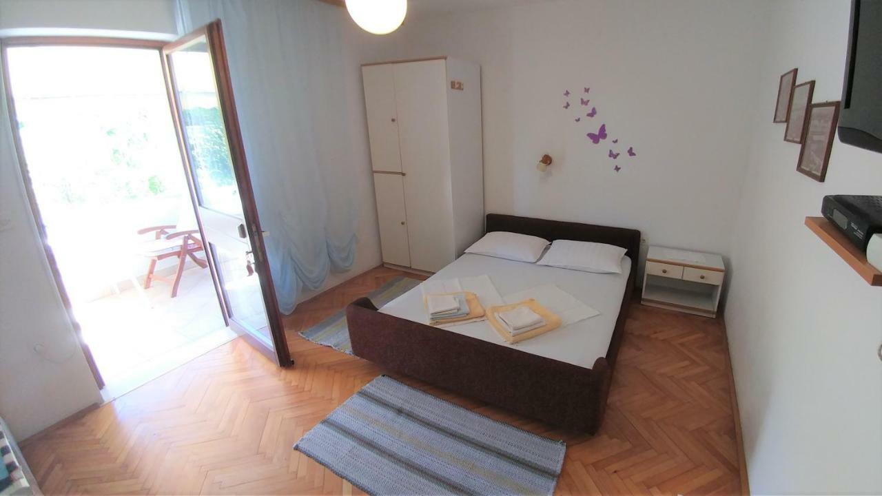 Apartments Dora Banjol Exteriör bild